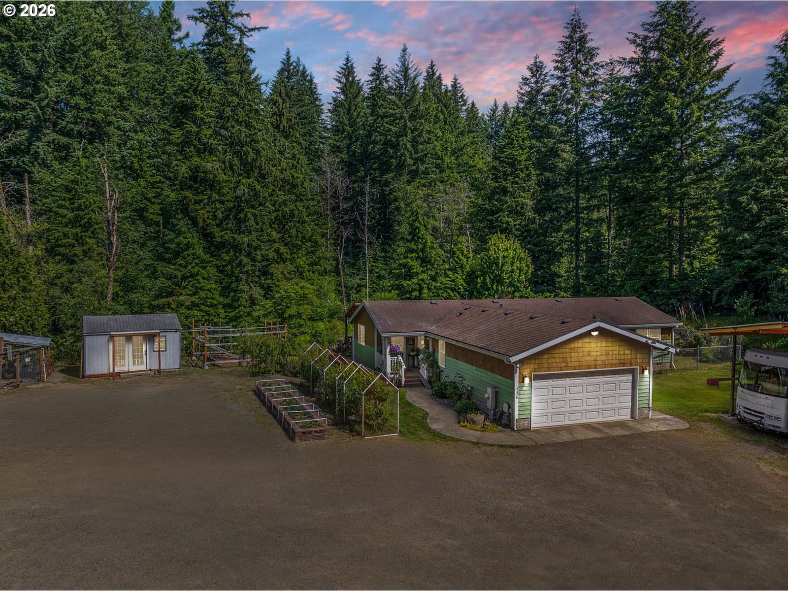 Listing photo 1 of 6