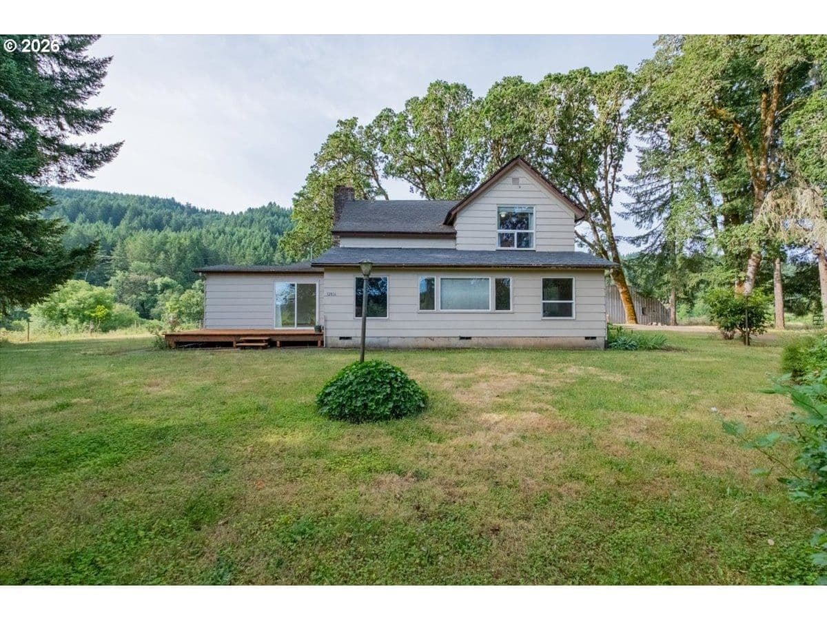 Listing photo 1 of 6