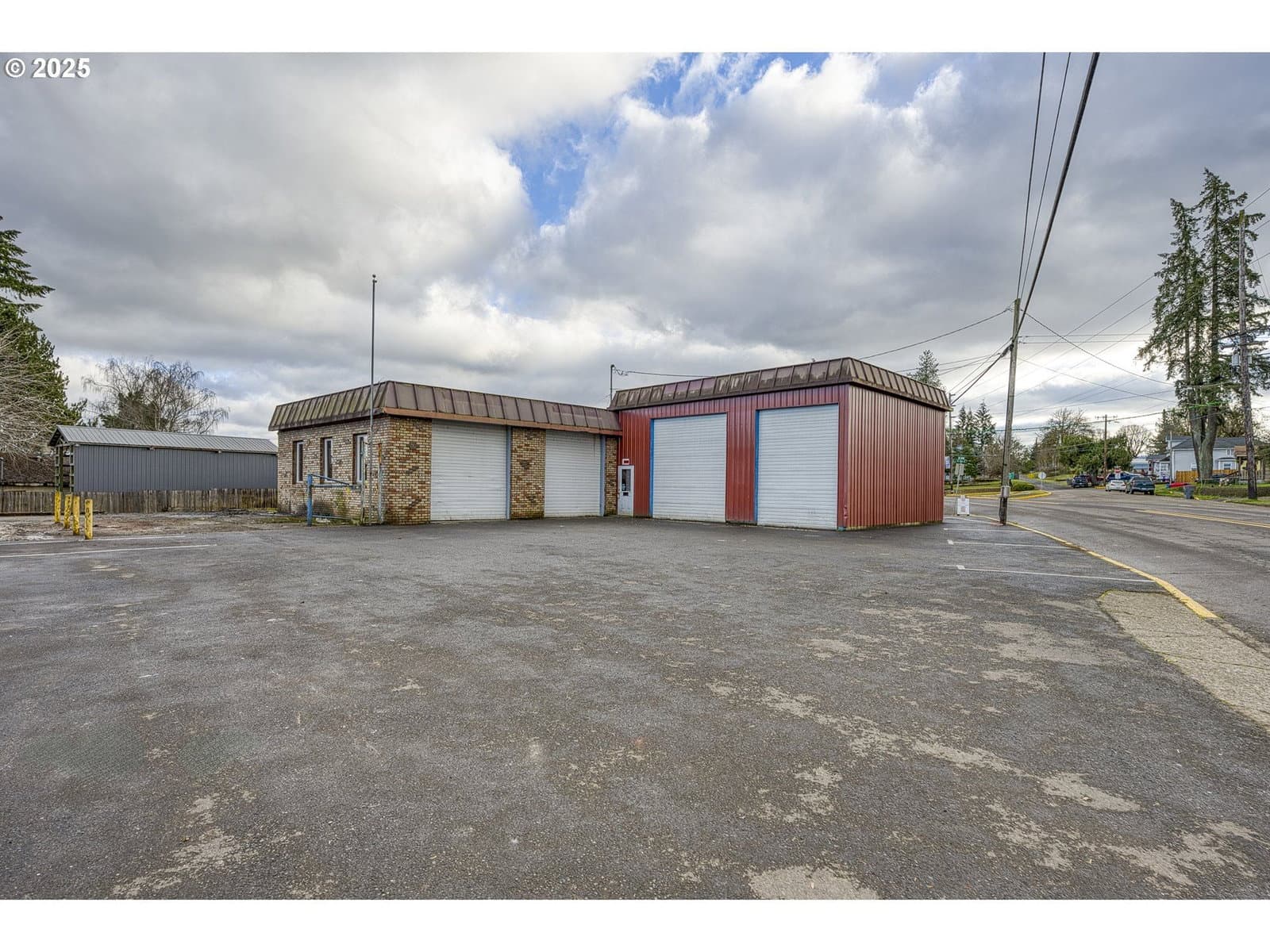 Listing photo 1 of 1