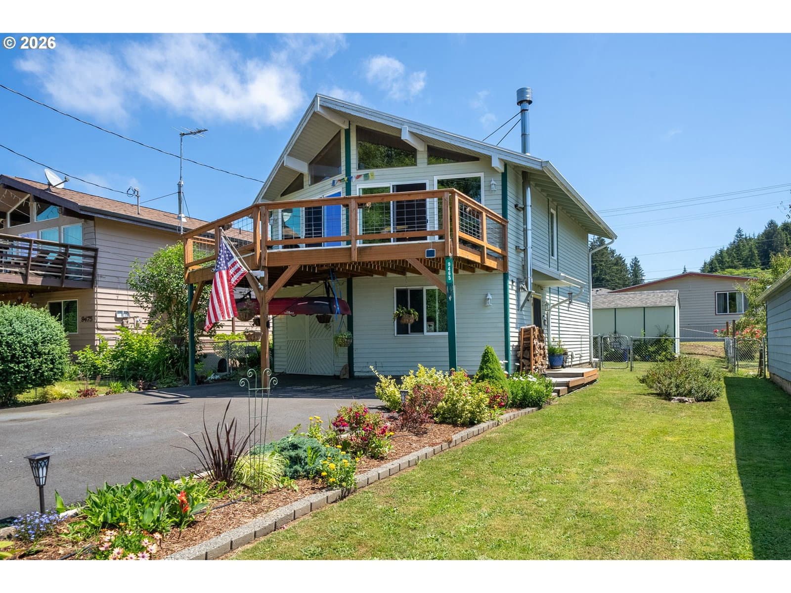 Listing photo 1 of 6