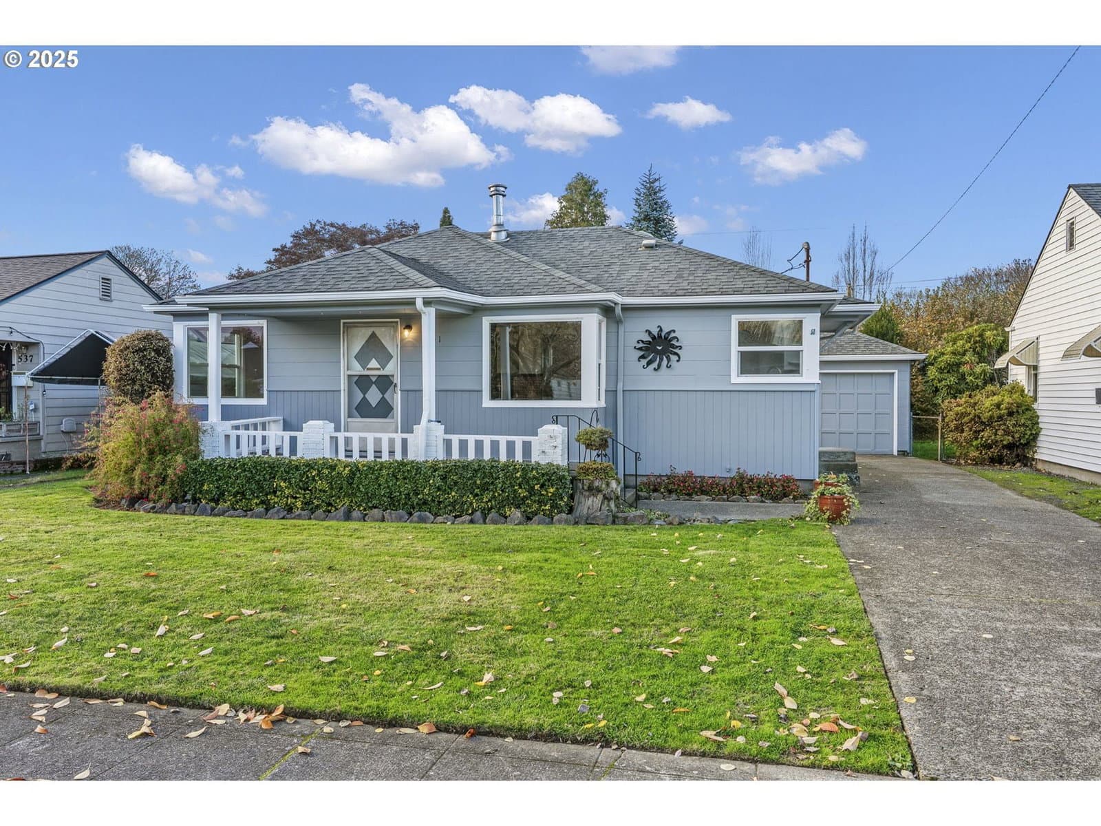Primary listing photo, 541 24TH AVE, Longview, WA, 98632