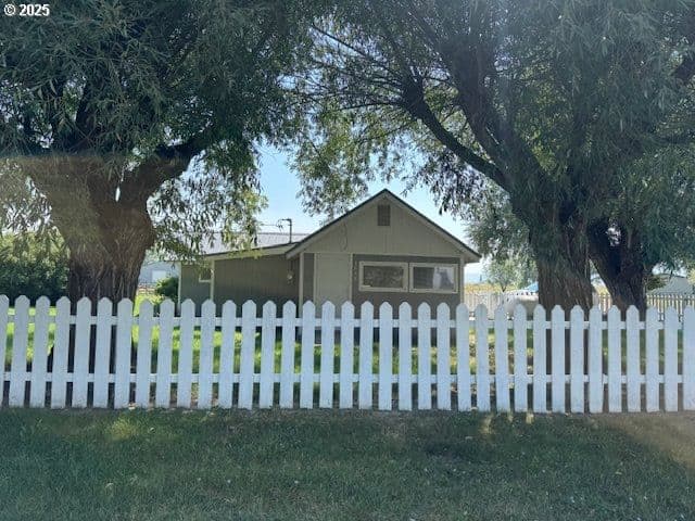 Listing photo 1 of 1
