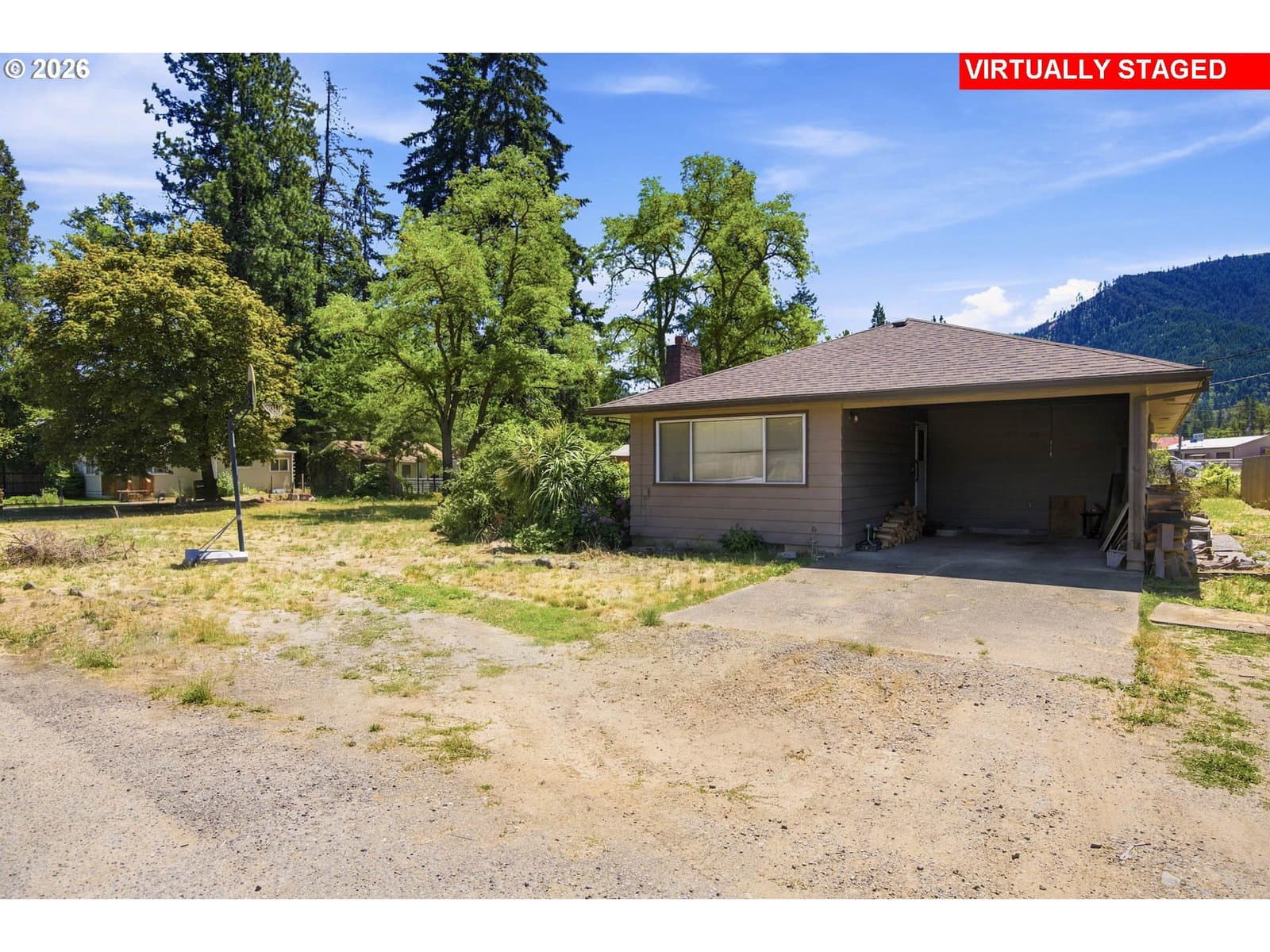 Listing photo 1 of 6