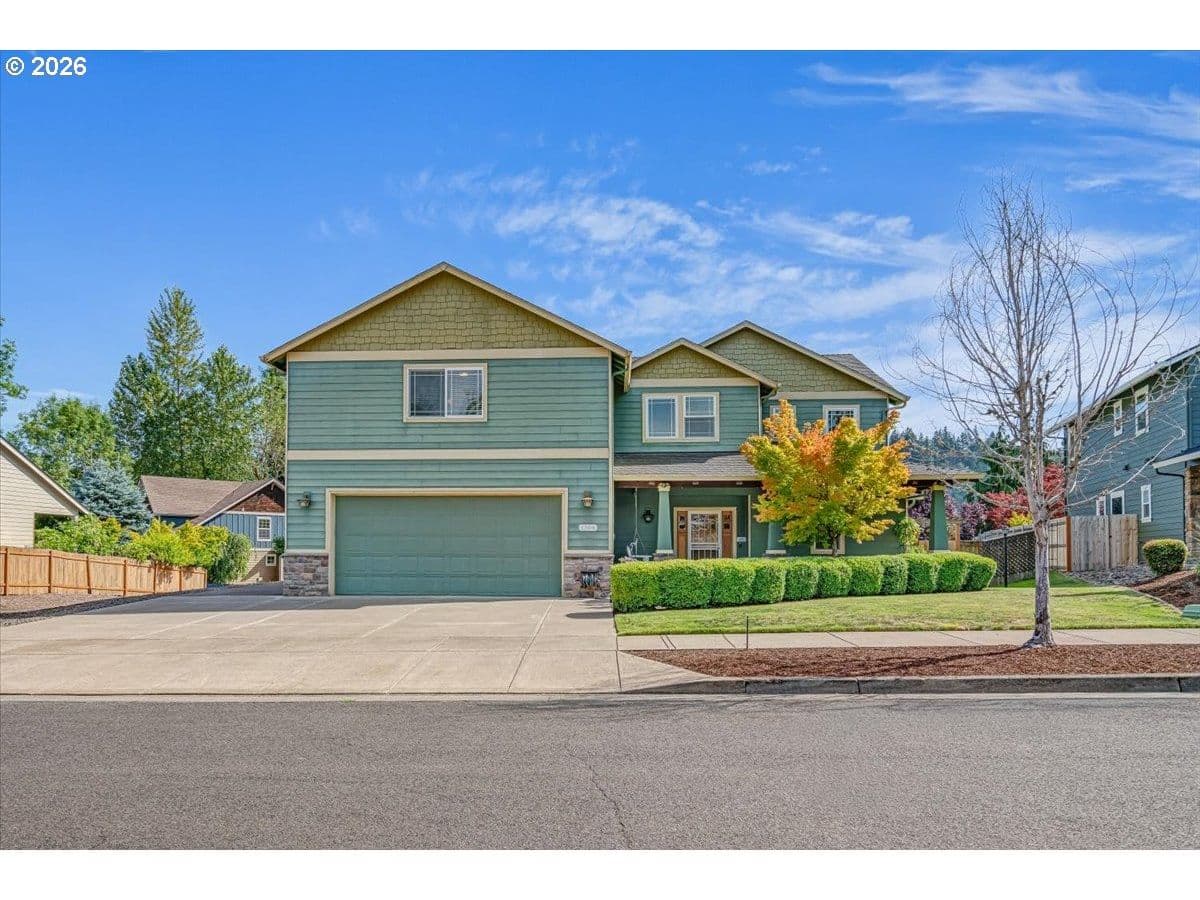 Listing photo 1 of 6