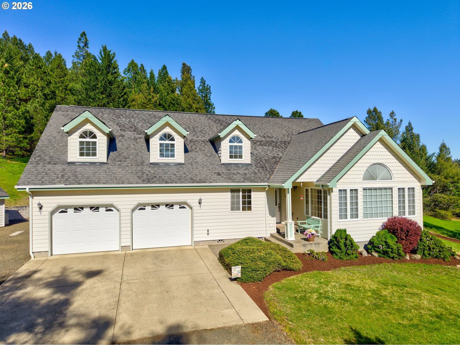 Primary listing photo, 441 GEM DR, Roseburg, OR, 97471