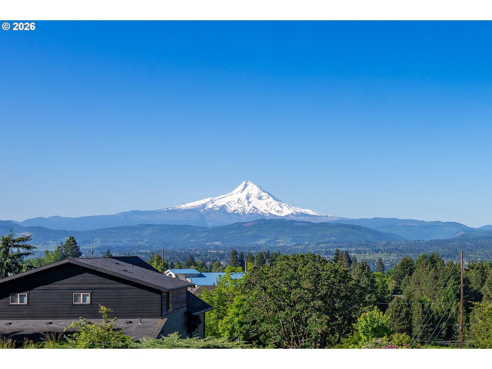 Primary listing photo, 1435 Catalina LN, White Salmon, WA, 98672