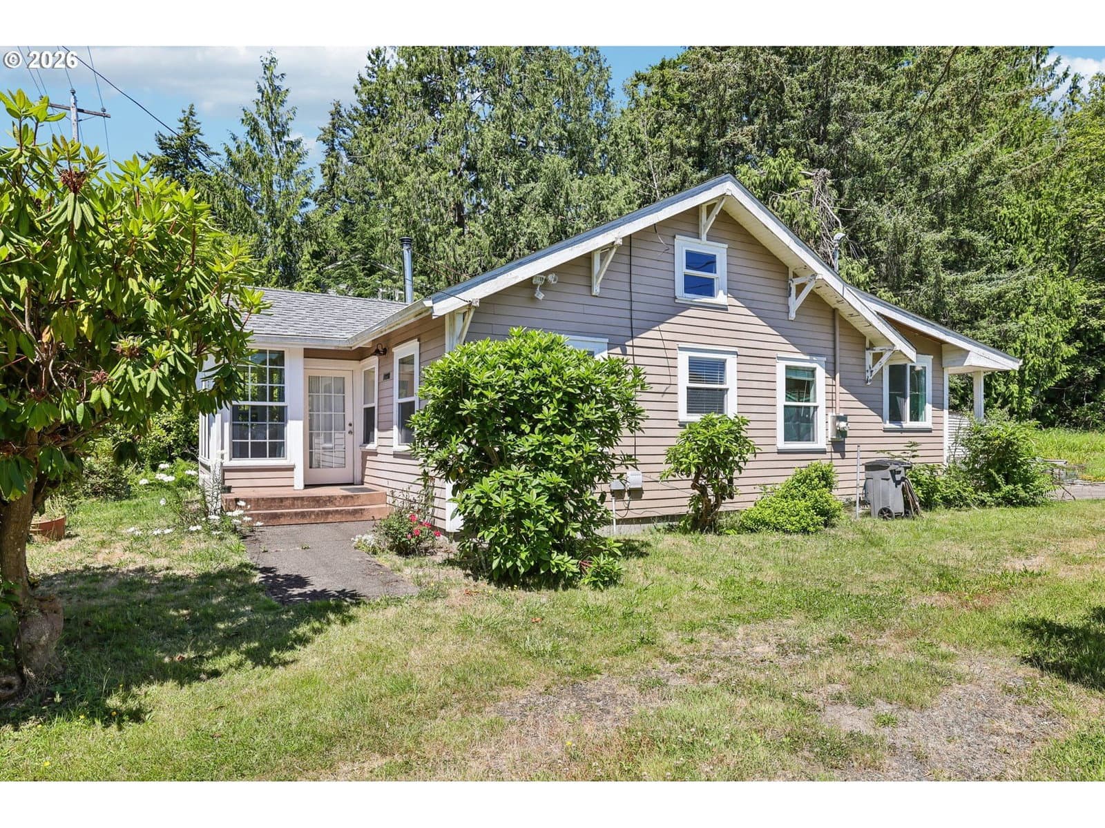 Listing photo 1 of 6