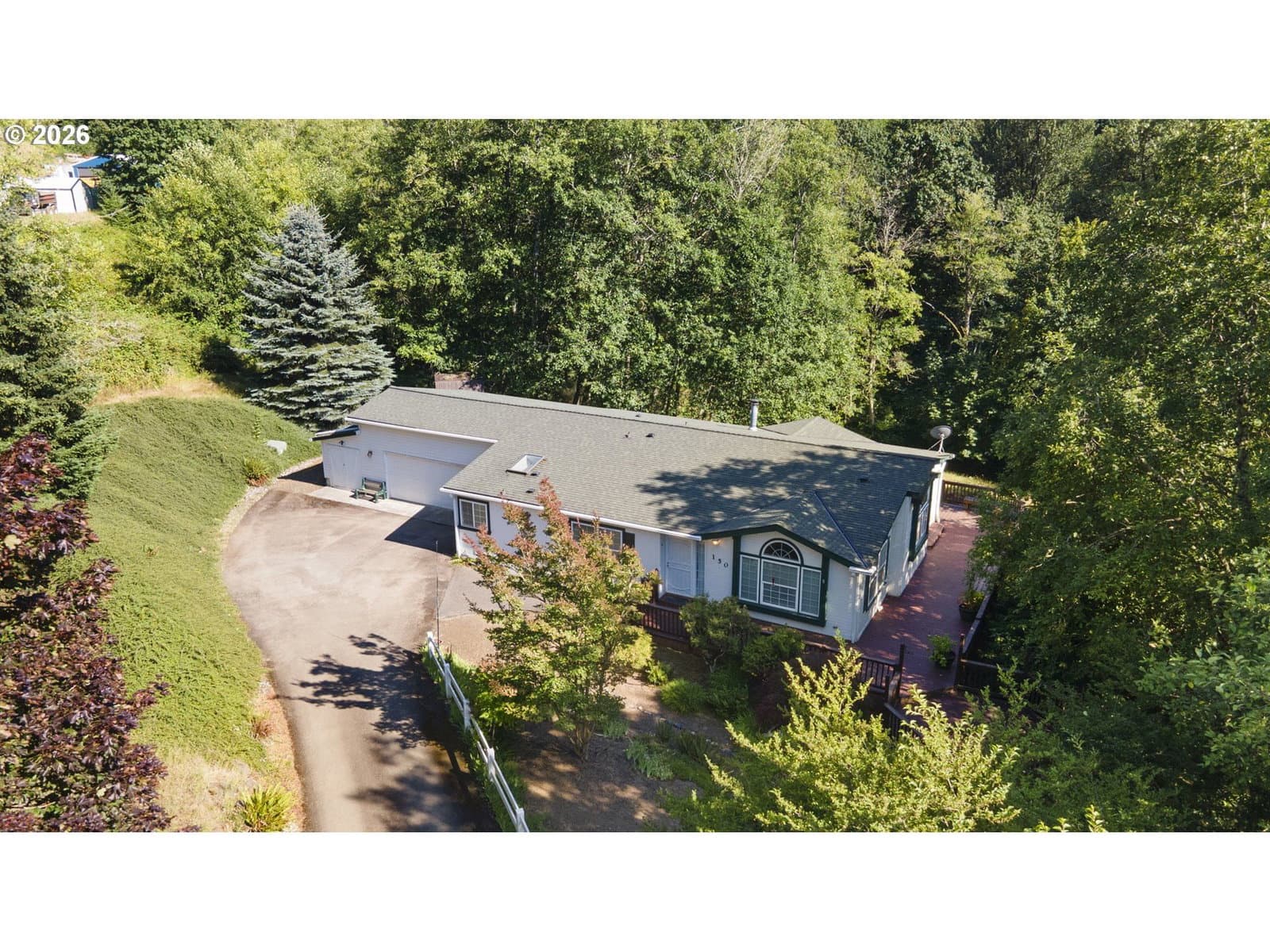 Listing photo 1 of 6