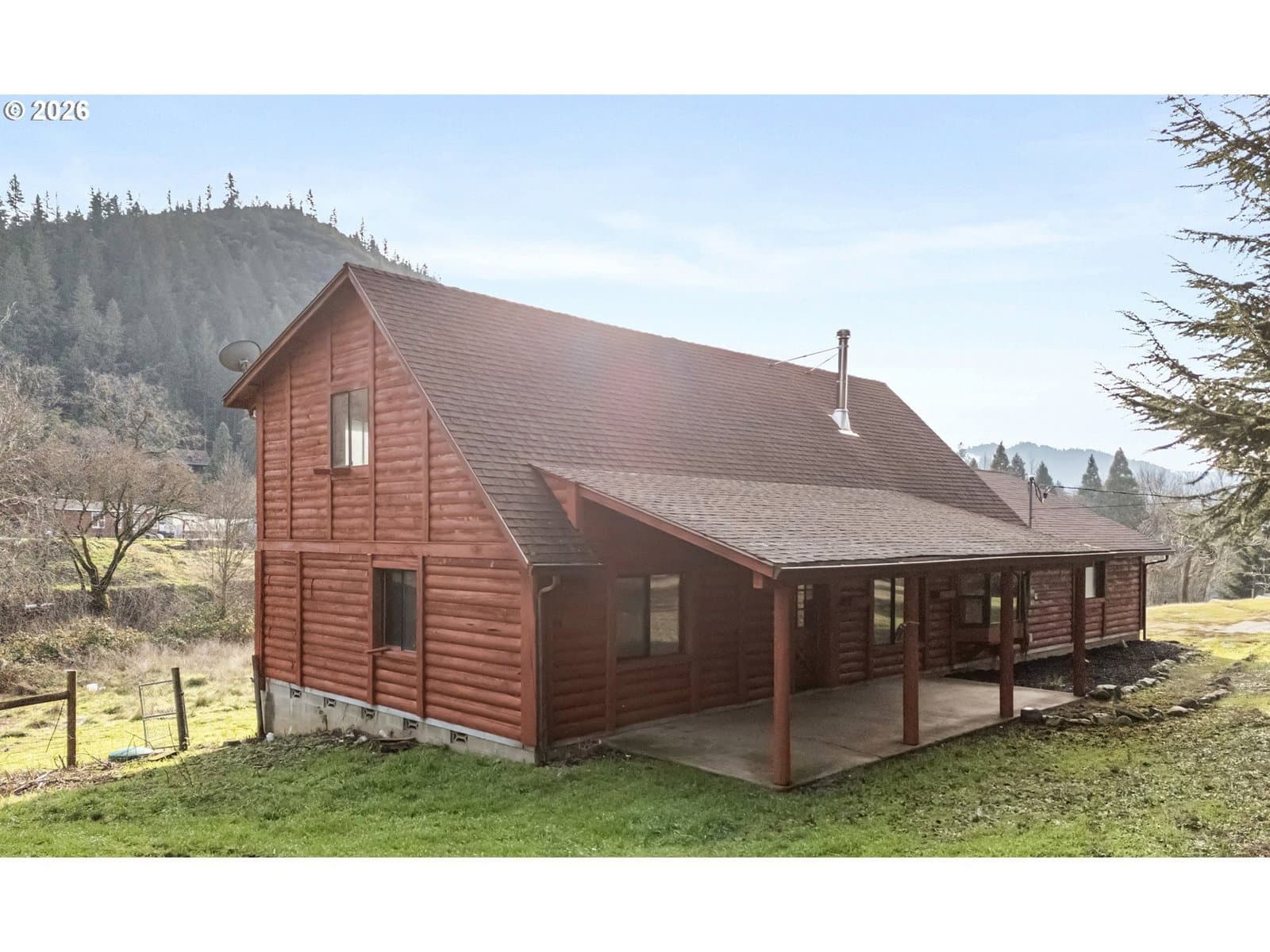 Listing photo 1 of 6