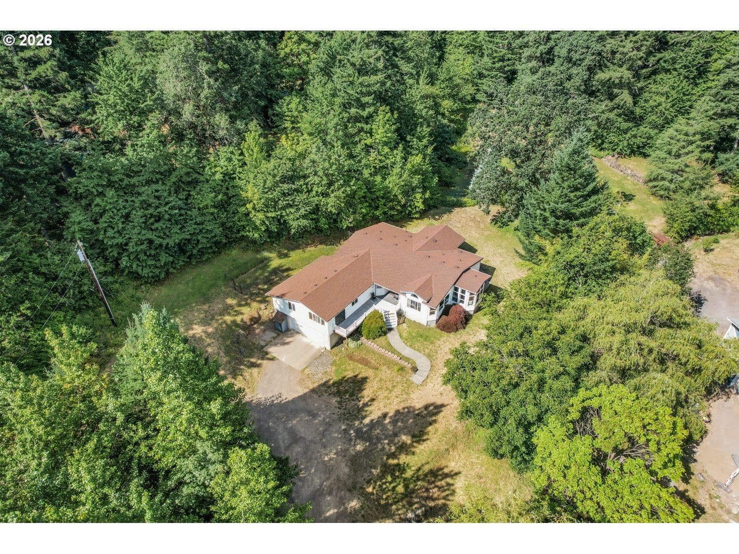 Listing photo 1 of 6