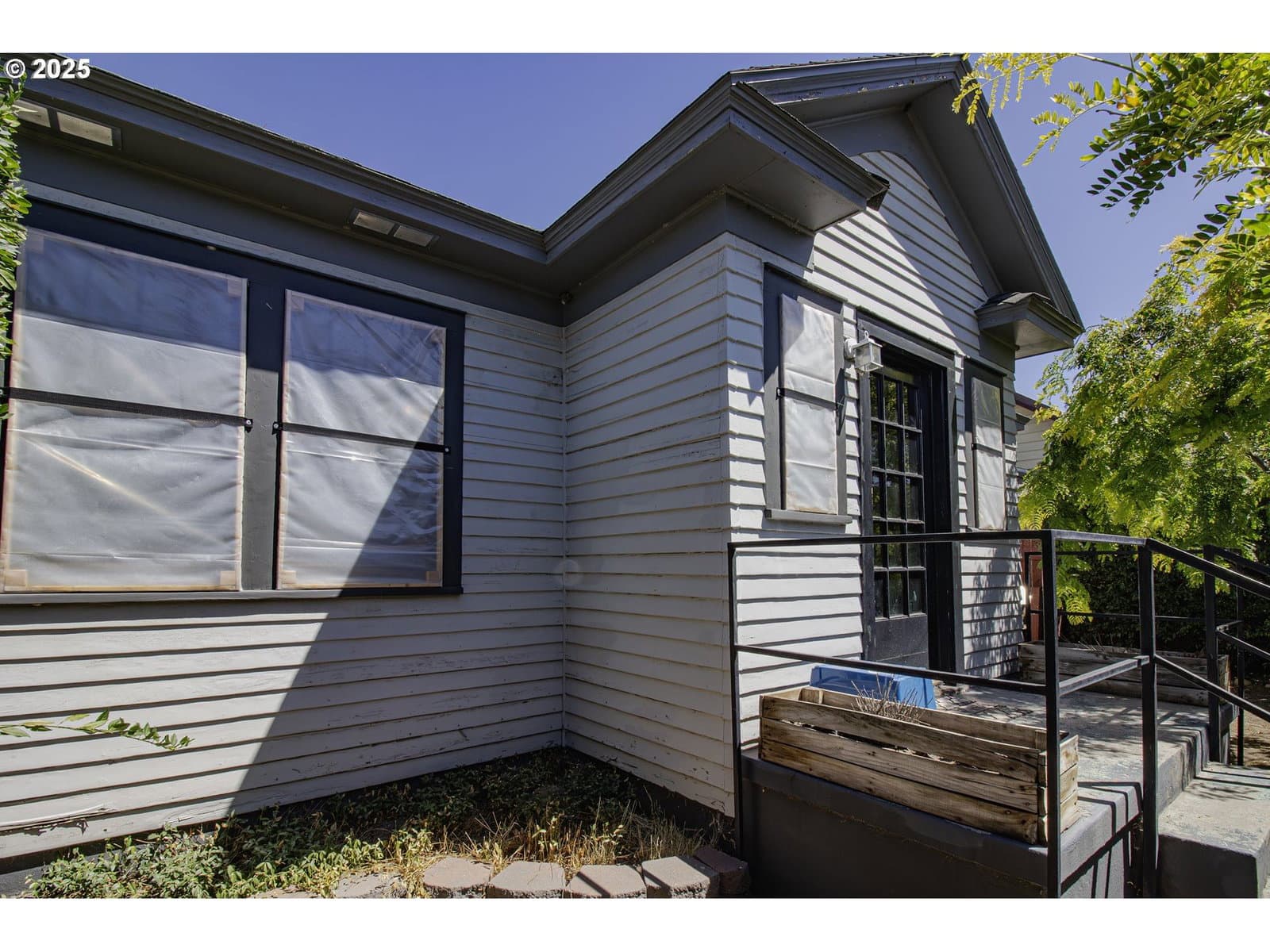Listing photo 1 of 1