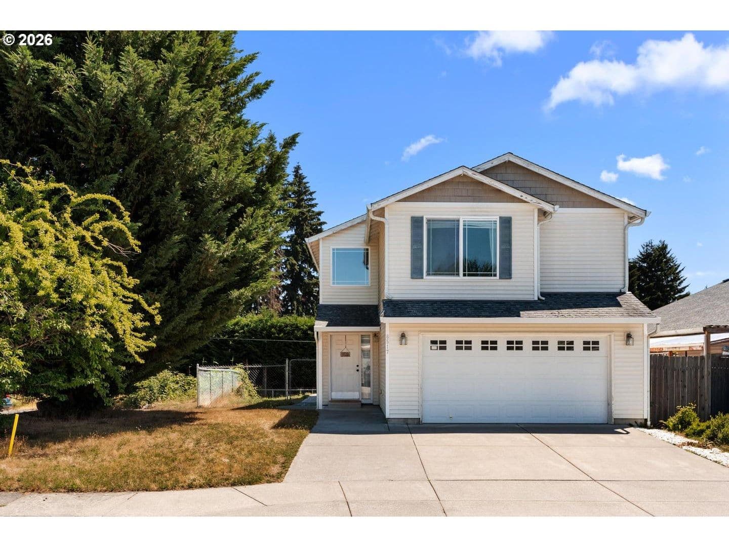 Listing photo 1 of 6