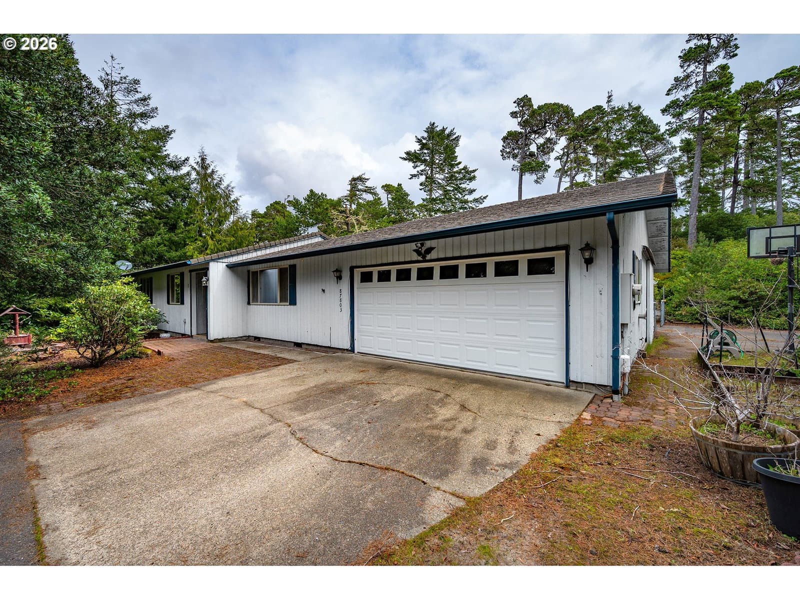 Primary listing photo, 87803 Sandrift ST, Florence, OR, 97439